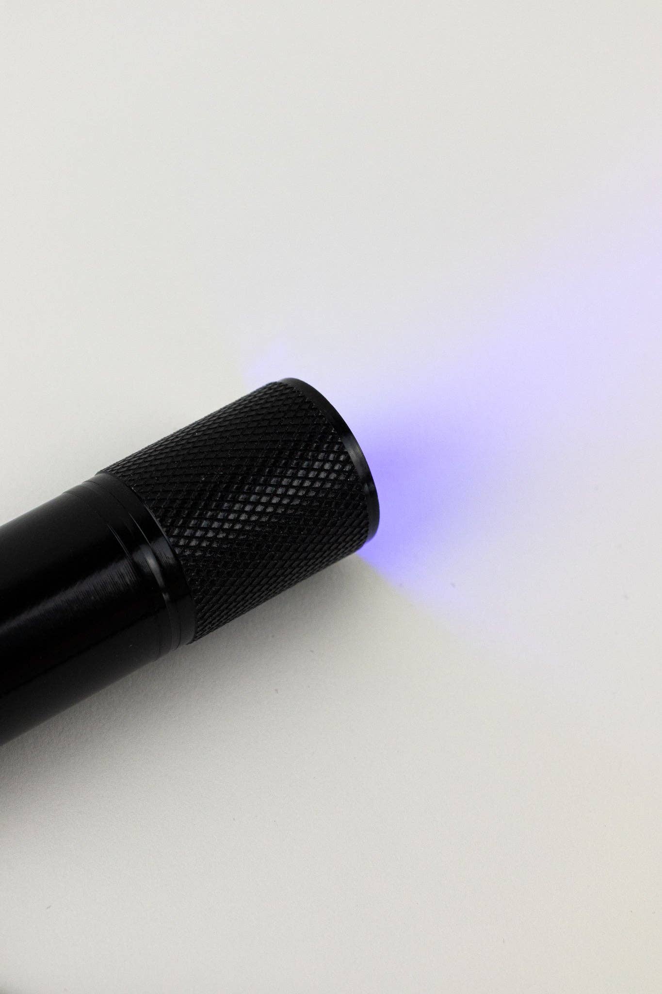 Stemcell Science Shop - LED Ultraviolet Flashlight