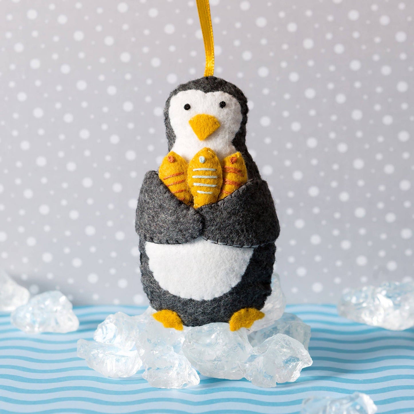 Corinne Lapierre Limited - Penguin Felt Craft Mini Kit